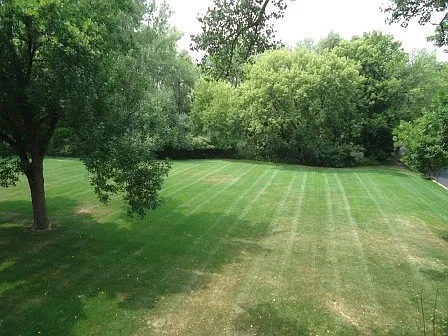 4 Pine Tree Dr #221 — Photo 23