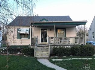 2917 S Euclid Ave, Bay City, MI 48706