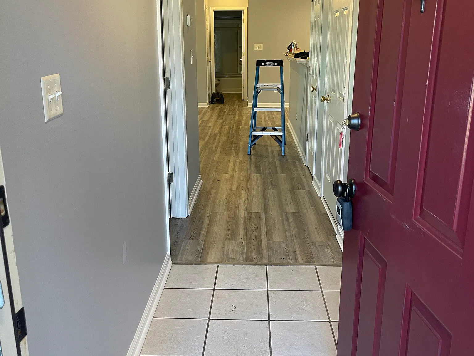 3 bed, 1208 sqft, $1,800 — Photo 2