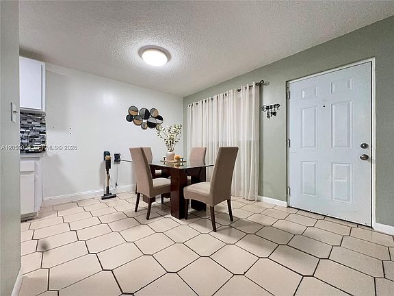 3rd image of 10765 SW 4th St APT 3