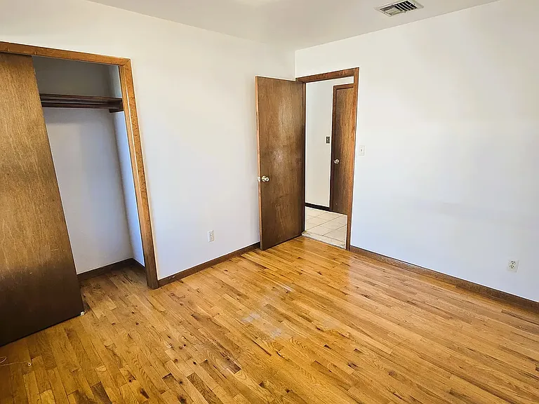 335 Pearsall Ave #2 — Photo 13
