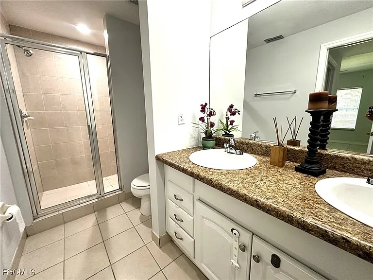 8423 Bernwood Cove Loop #403 — Photo 11