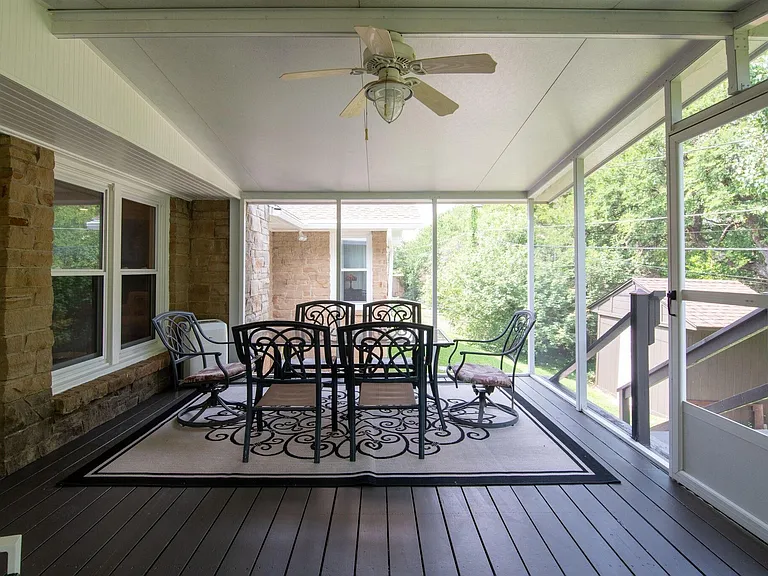 4240 Westmont Ct — Photo 27
