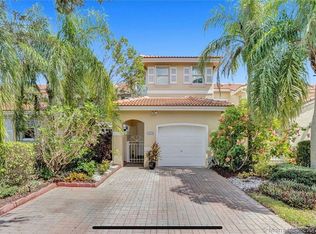 1775 Seagrape Way, Hollywood, FL 33019