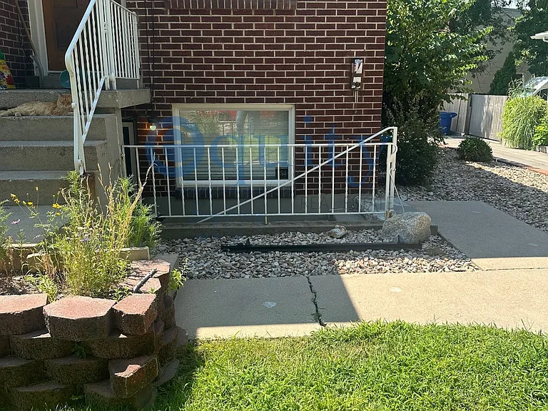 954 - 960 E 200 S - BKH - 954 — Photo 1