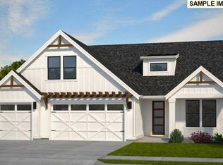 3520 W 2nd St, Washougal, WA 98671