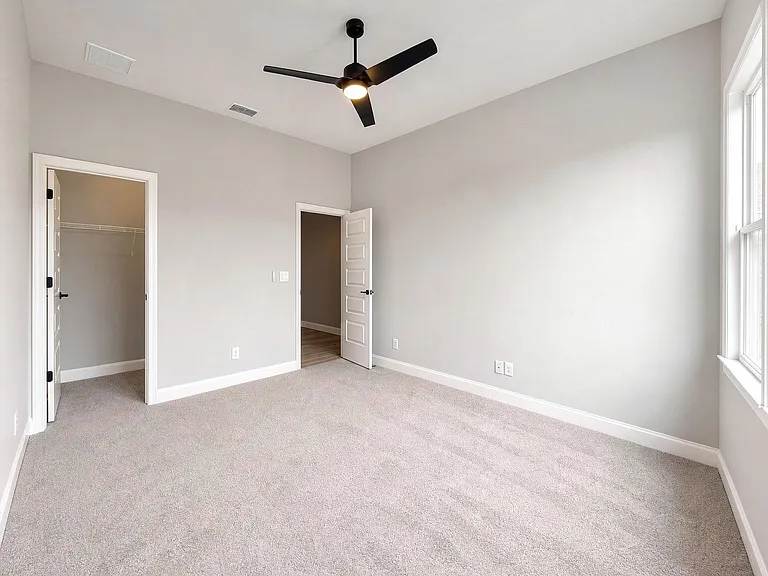 1156 Windjammer Dr — Photo 17
