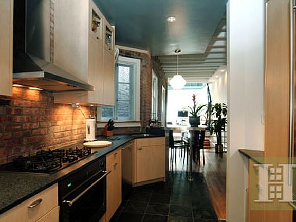 5th image of 53 W 11th St #45E