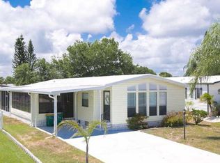 942 Waterway Dr, Barefoot Bay, FL 32976