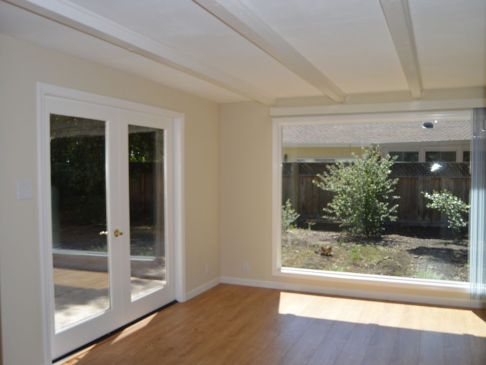2nd image of 960 Maddux Dr
