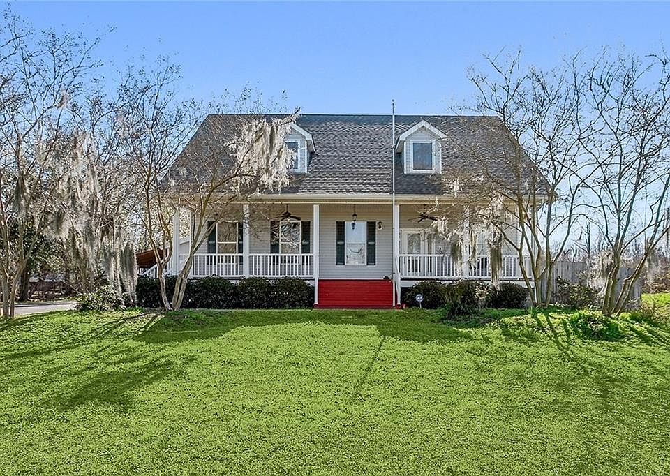 1st image of 7813 Barataria Blvd