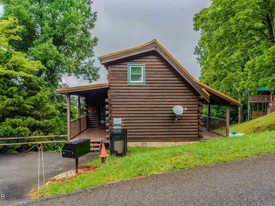 1st image of 2541 Bobcat Way