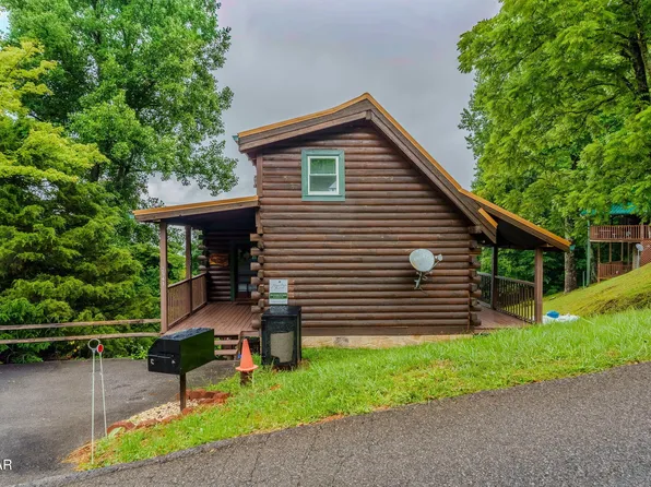 2541 Bobcat Way, Sevierville, TN 37862