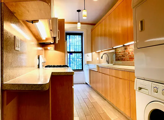 Rented by Boerum Hill Realty | media 126