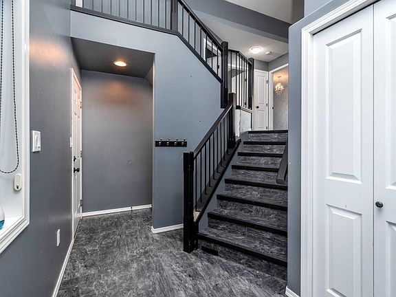 2nd image of 4307 32nd St