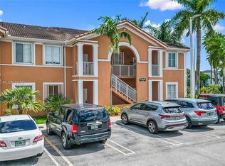 17660 NW 73rd Ave #2023, Hialeah, FL 33015