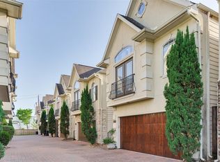 319 Grove St, Houston, TX 77020