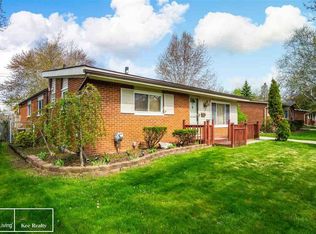 35515 Marrocco St, Clinton Township, MI 48035