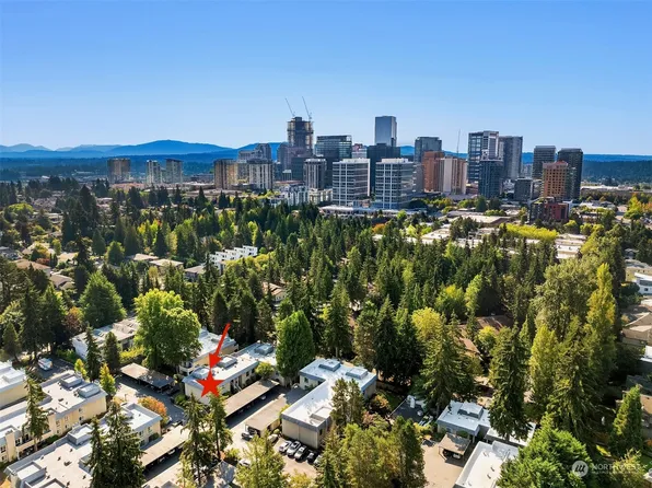 10305 NE 16th Street #I-1, Bellevue, WA 98004