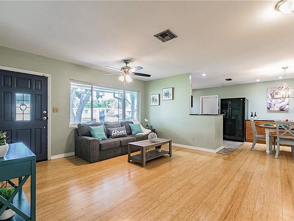 4th image of 4001 Indianapolis St NE