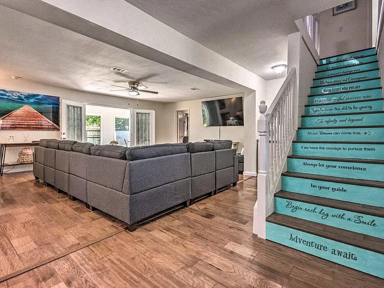 355 Gardner Dr NE — Photo 11