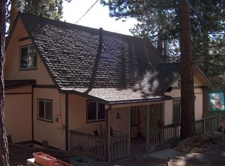 31135 Valley Oak Dr, Running Springs, CA 92382