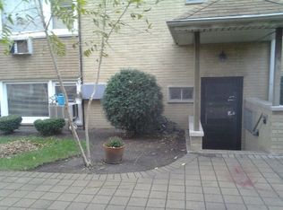 6028 S Archer Rd APT 1, Summit, IL 60501