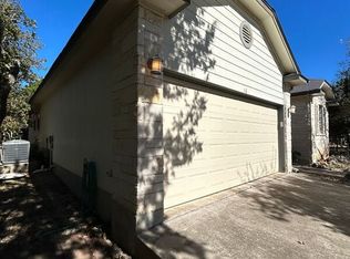 16 Creekside, Wimberley, TX 78676