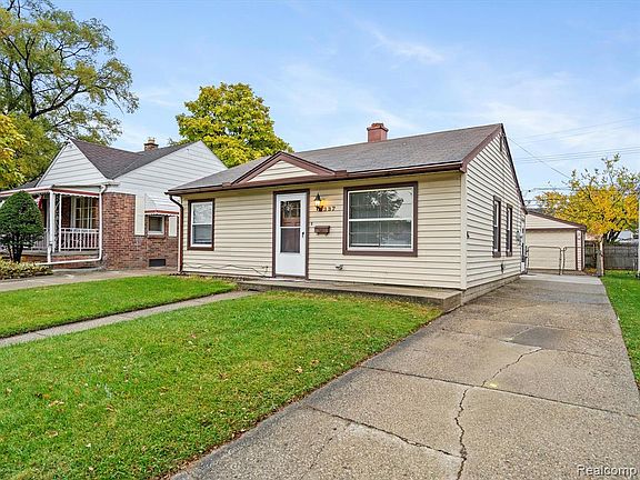 2nd image of 337 Hamata Ave