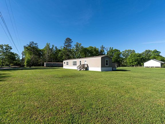 2nd image of 16725 Loflin Ln