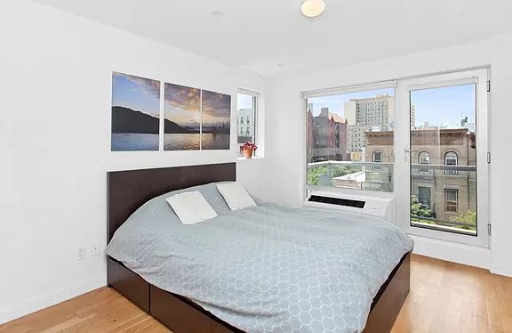 5th image of 823 Classon Ave APT 5C