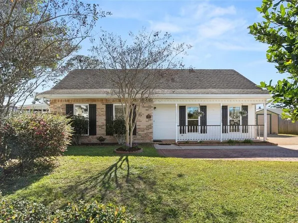 828 Calvert St, Metairie, LA 70001