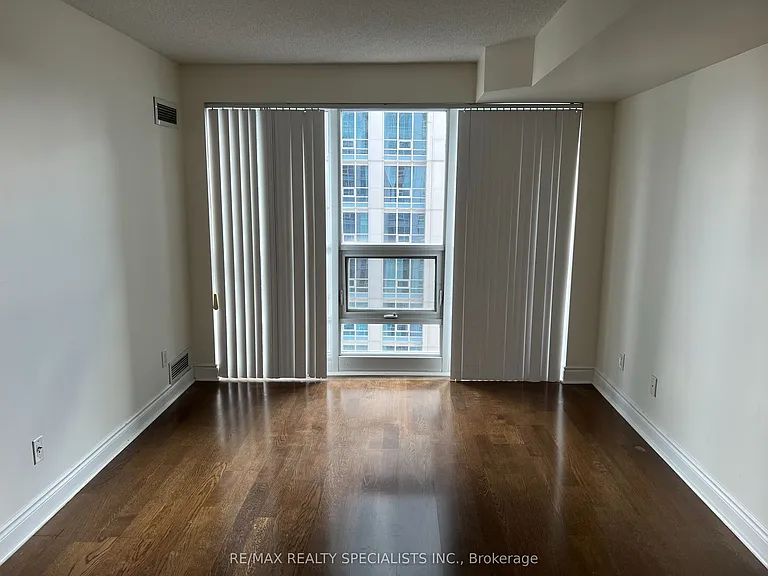 763 Bay St #3907 — Photo 14
