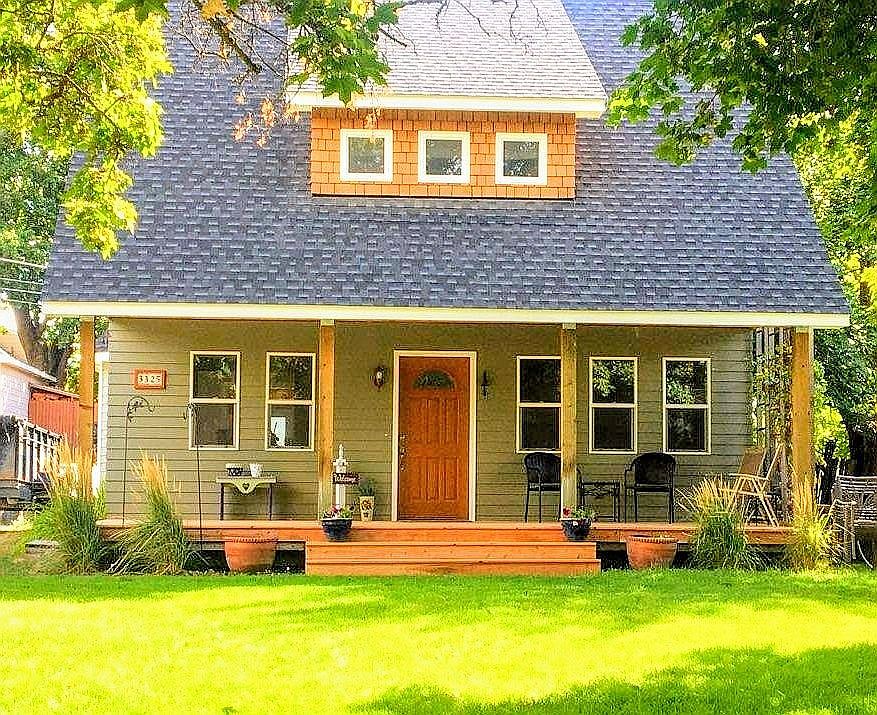 1st image of 3325 W Hoffman Ave