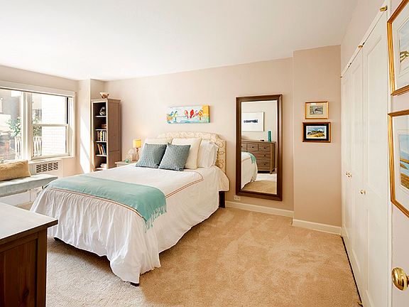 4th image of 167 E 67th Street 5f #5F