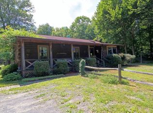 2 Birch Hill Rd, Blandford, MA 01008