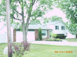 3955 Chancellor Dr, Grove City, OH 43123
