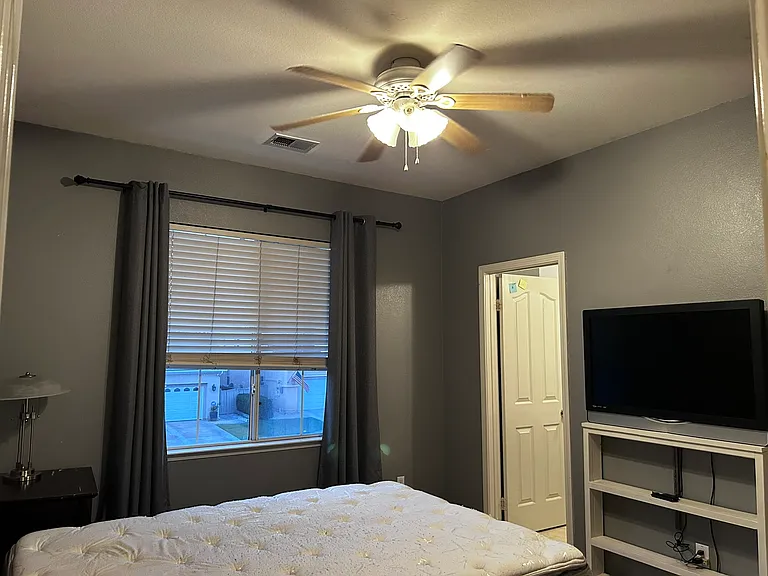 33413 Barrington Dr #4 — Photo 7