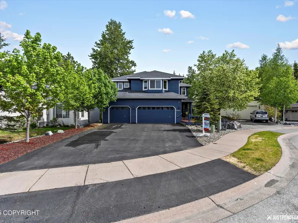 2931 Captain Cook Estates Cir, Anchorage, AK 99517
