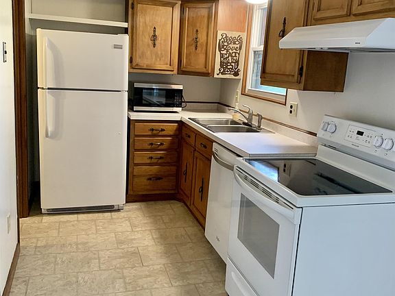4th image of 6820 Linville Dr #28-1