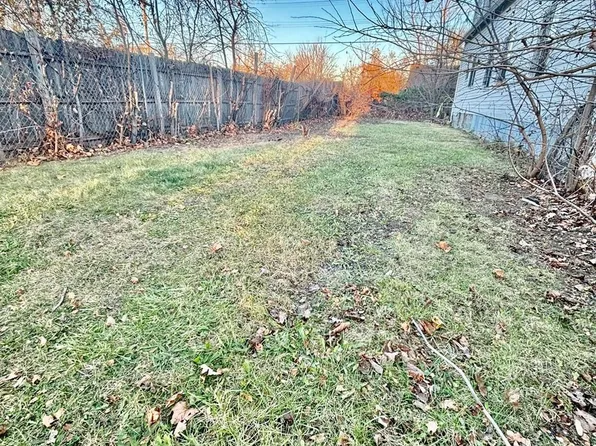 4444 Dubois St, Detroit, MI 48207