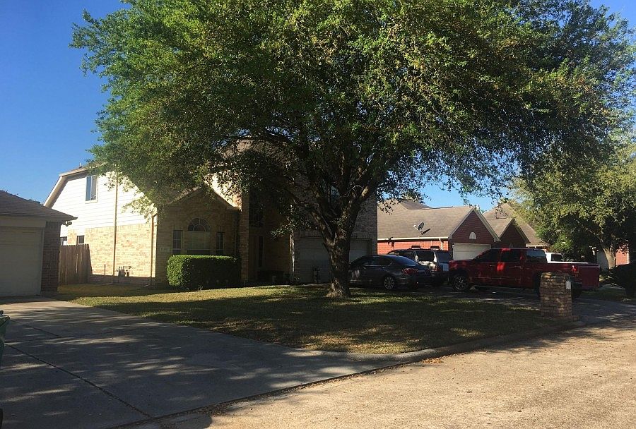 2nd image of 12450 Saint Michel Dr