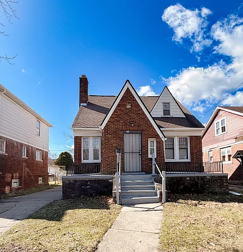 9241 Boleyn St Photo 1