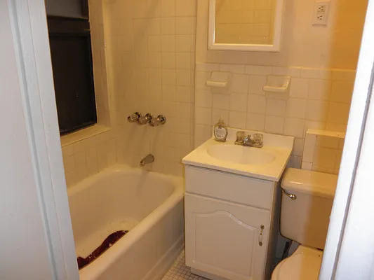 Rented by RV Realty | media 16