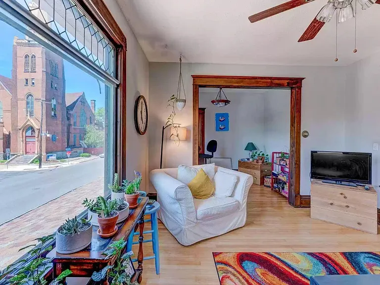 1227 Monroe St NE — Photo 9