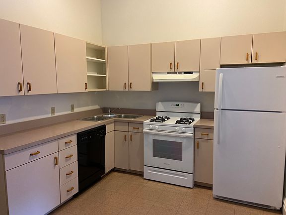 5th image of 721-723 Lami St