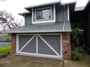 2050 Sunray Cir, West Linn, OR
