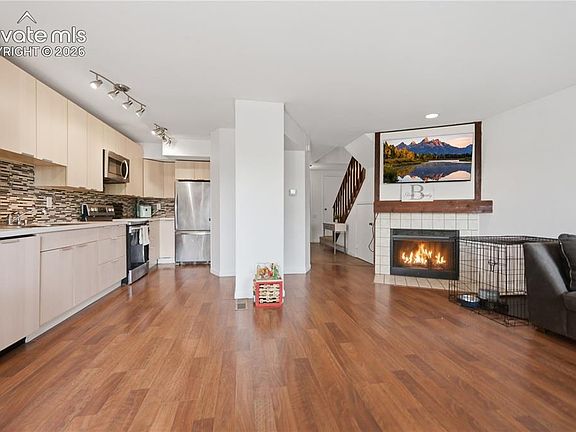 5th image of 3412 Atlantic Dr