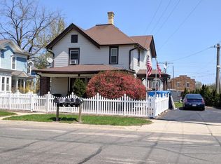 2010A Division St, East Troy, WI 53120