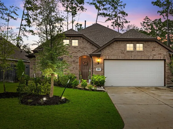 396 Nocturne Ridge Dr, Willis, TX 77318